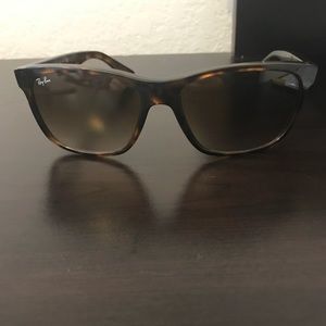 Authentic Ray-Ban Wayfarer Sunglasses